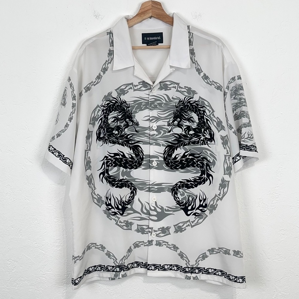 Vintage Y2K Streetwear Shirt Sz Large Dragon Graphic Tribal Button Short Sleeve